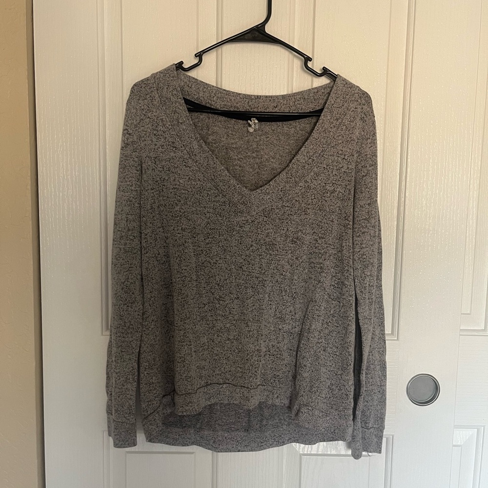 Wallflower Gray V Neck Knit Top
